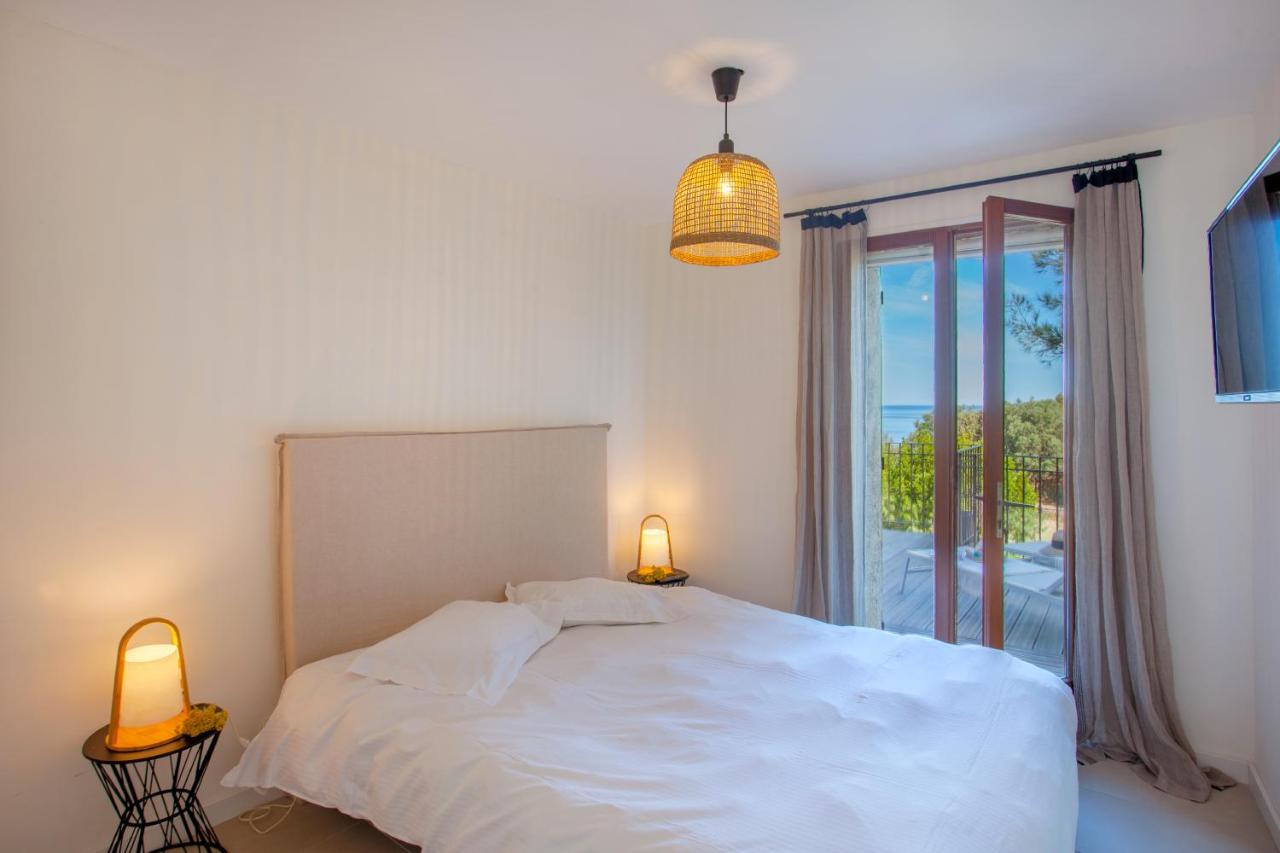 Villa Bodri, Maison En Pierre Avec Vue Mer Et Piscine Chauffee LʼÎle-Rousse エクステリア 写真