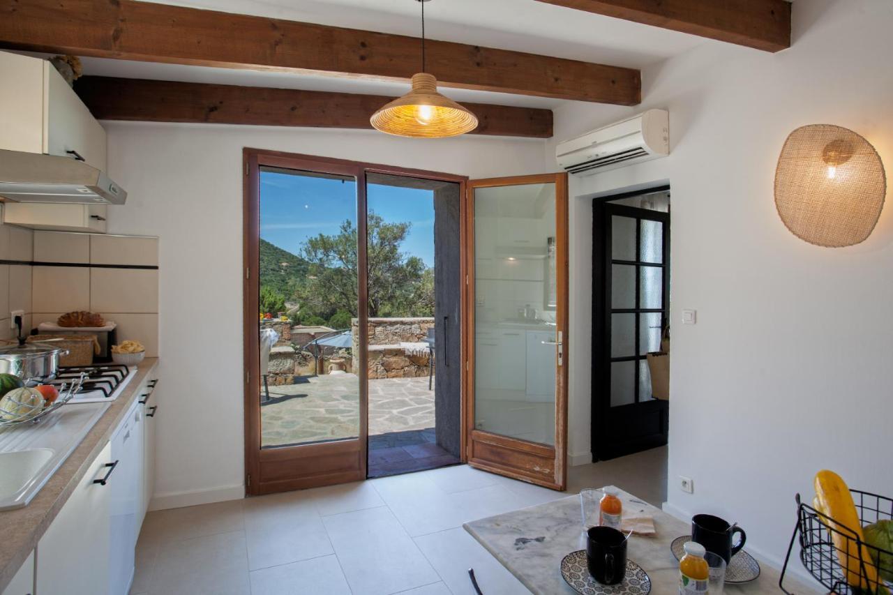 Villa Bodri, Maison En Pierre Avec Vue Mer Et Piscine Chauffee LʼÎle-Rousse エクステリア 写真
